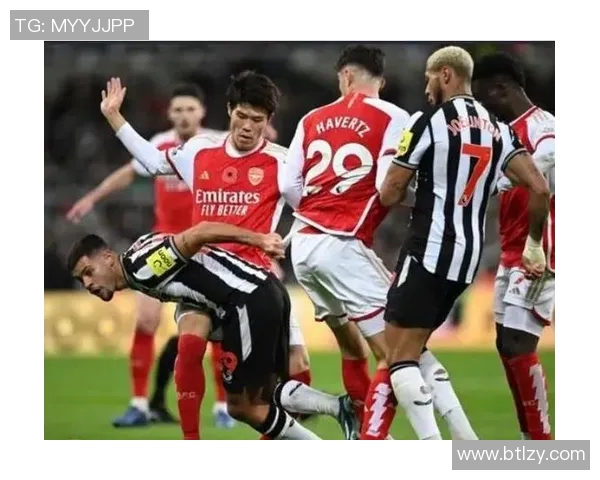 英超羽毛球热议成都羽毛球队实力争议引发广泛讨论与关注